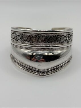 Ornate Sterling Silver 925 Large Cuff Bracelet 7 1/2 inches